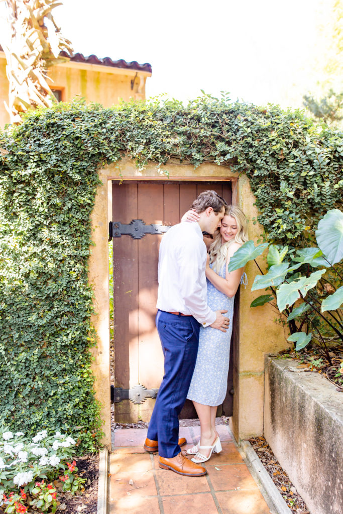 Couple poses for their Bok Tower Gardens engagement photos