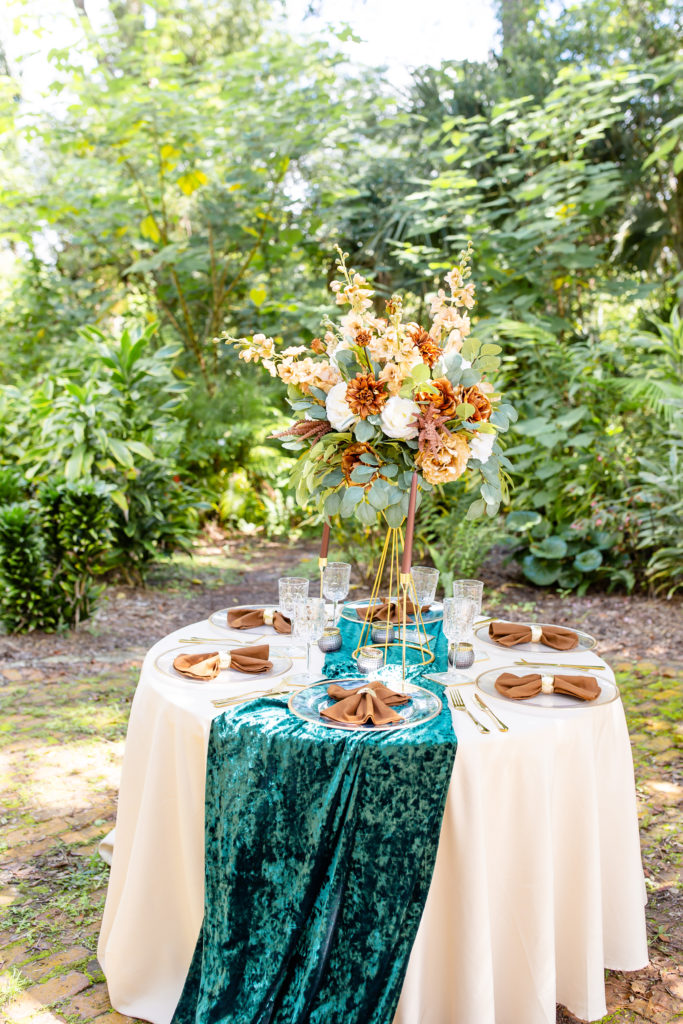 Mead Botanical Garden wedding tablescape for fall wedding